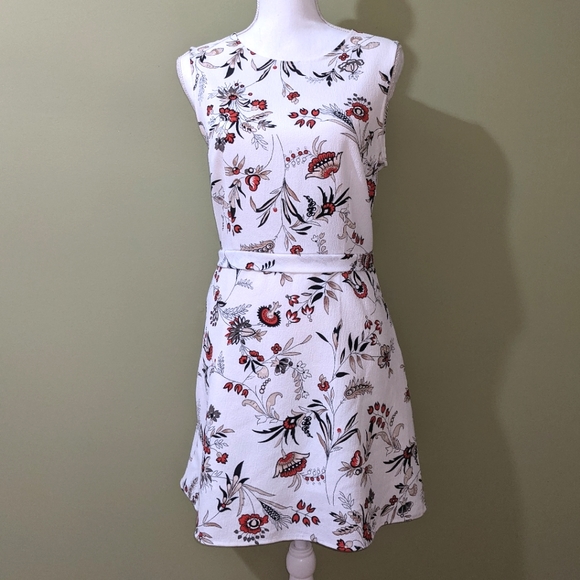 Mango Dresses & Skirts - MANGO Abstract Floral Dress